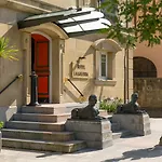 Hotel La Galeria 2*