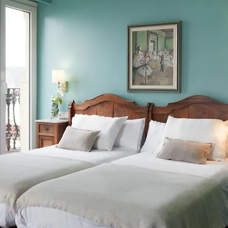 Отель La Galeria