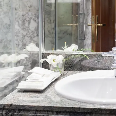 La Galeria Отель