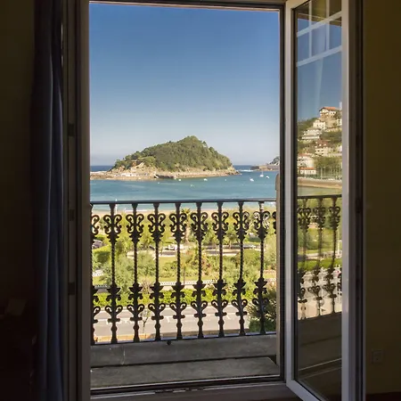 La Galeria Отель