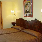 מלון La Galeria 2*